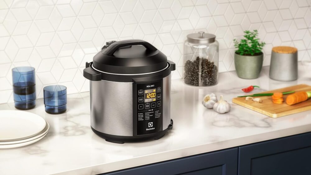 Panela pressão elétrica Electrolux digital capacidade 6L sil... - Image 6