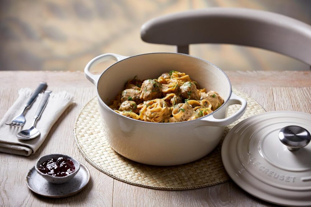 LE CREUSET Panela de Ferro Signature Meringue 26CM - Image 7