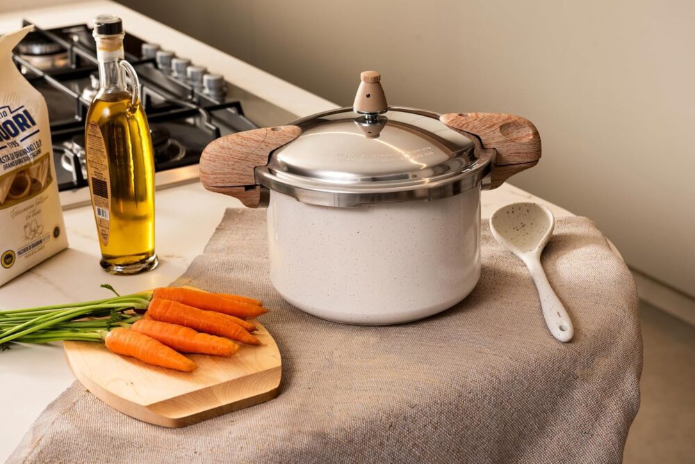 Panela de Pressão com Fundo de Indução 5,4 Litros - Vanilla - Image 2