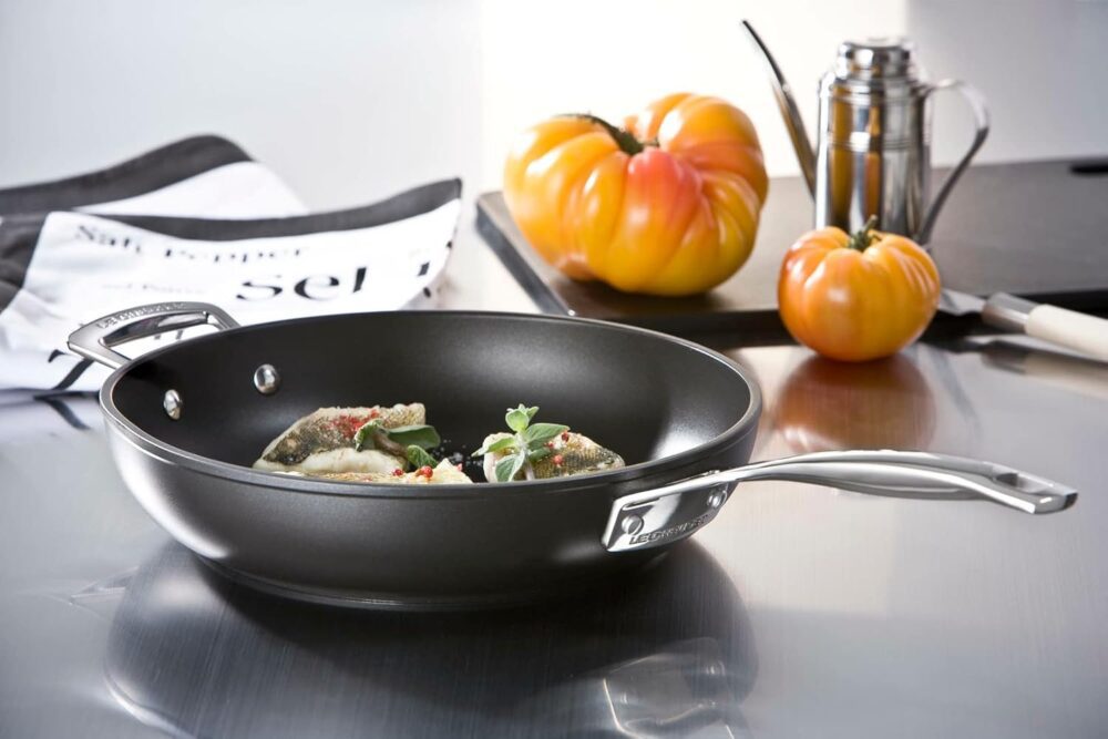 Le Creuset Frigideira Funda 28cm Antiaderente Non-Stick PRO - Image 9