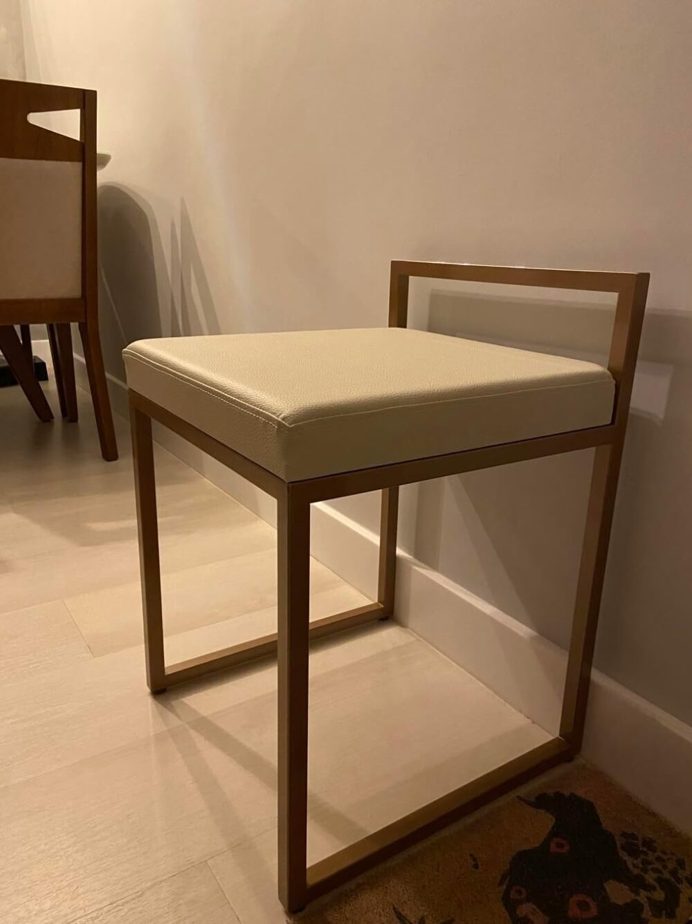 Banqueta Estilo Industrial Luxo Confortável (60cm, Dourado) - Image 6