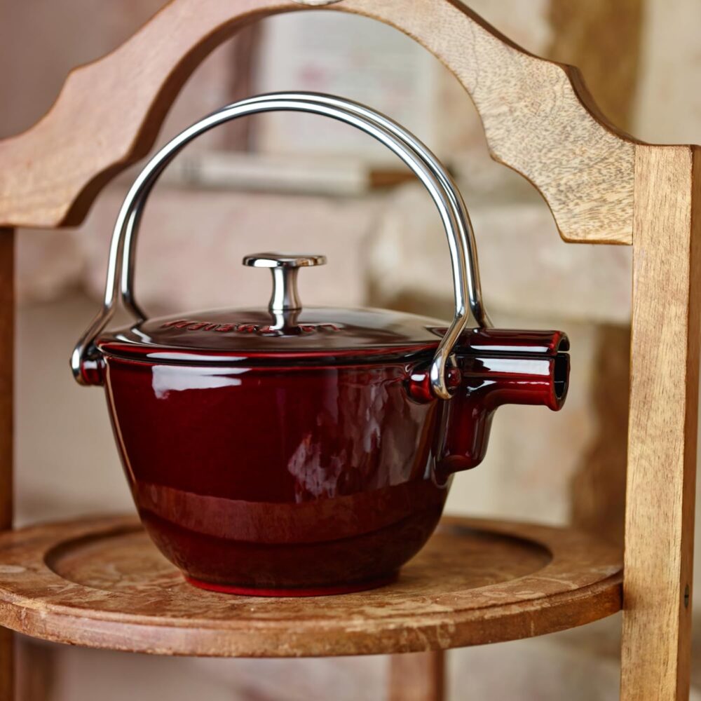 Staub Chaleira redonda de ferro fundido de 1 litro – Granadi... - Image 2