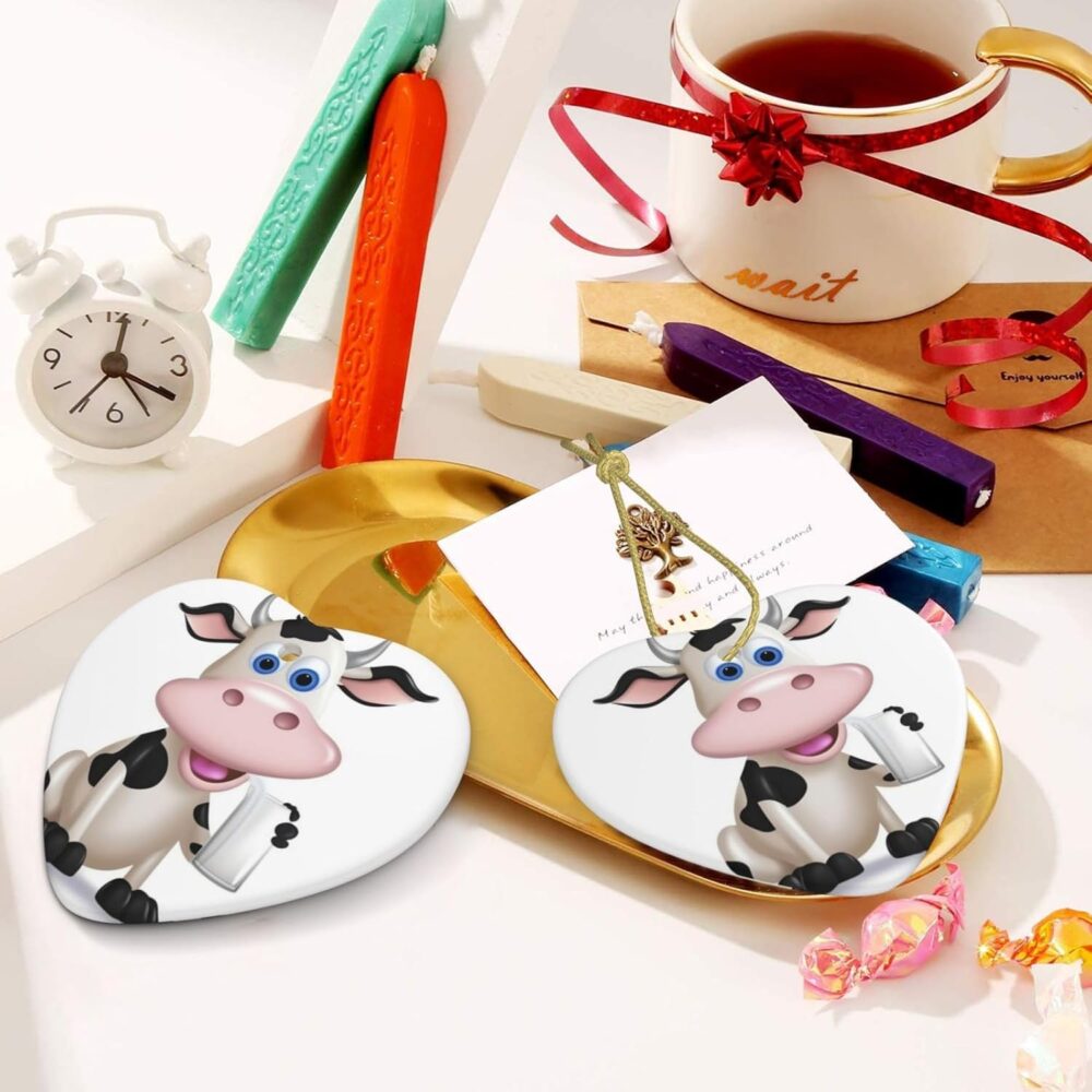 Enfeites de Natal com desenho animado de vaca leiteira, cora... - Image 6
