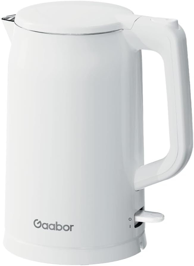 Chaleira elétrica branca 1,7l: análise prática de durabilidade e funcionalidades.