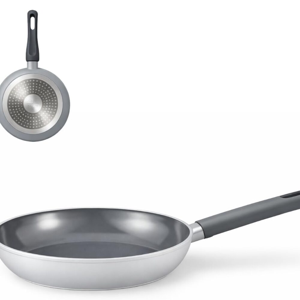 Análise prática da frigideira de cerâmica: prós, contras e desempenho em diferentes fogões.