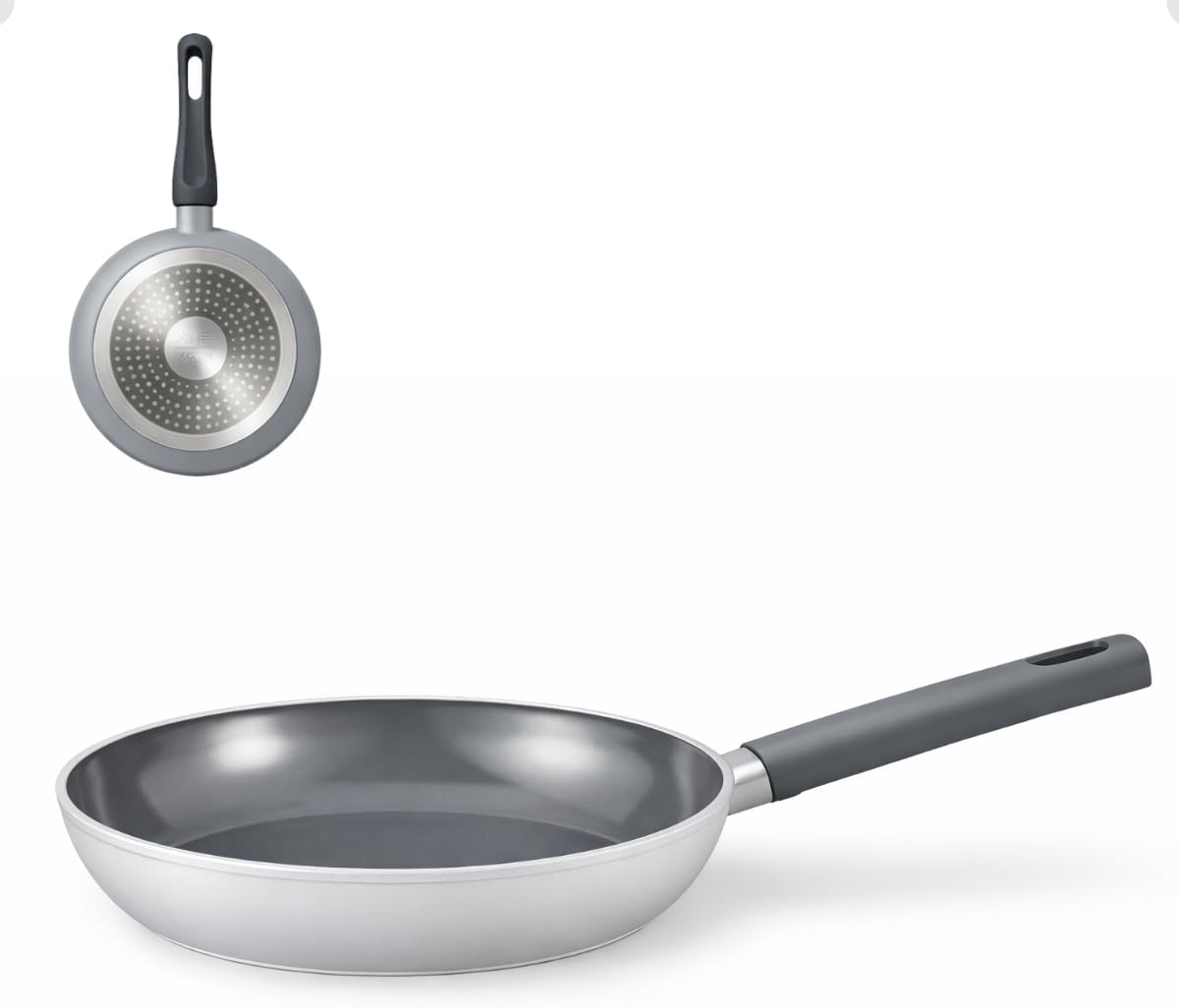 Análise prática da frigideira de cerâmica: prós, contras e desempenho em diferentes fogões.