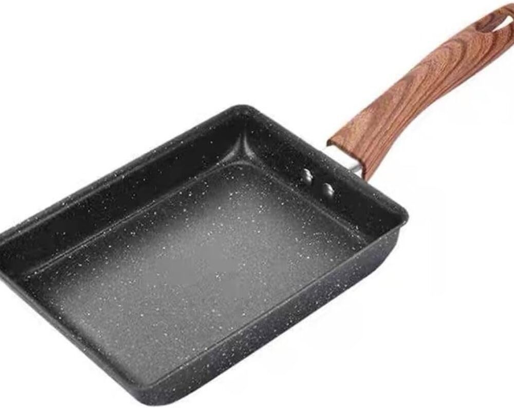 Análise prática da frigideira antiaderente quadrada de omelete 20x15cm.