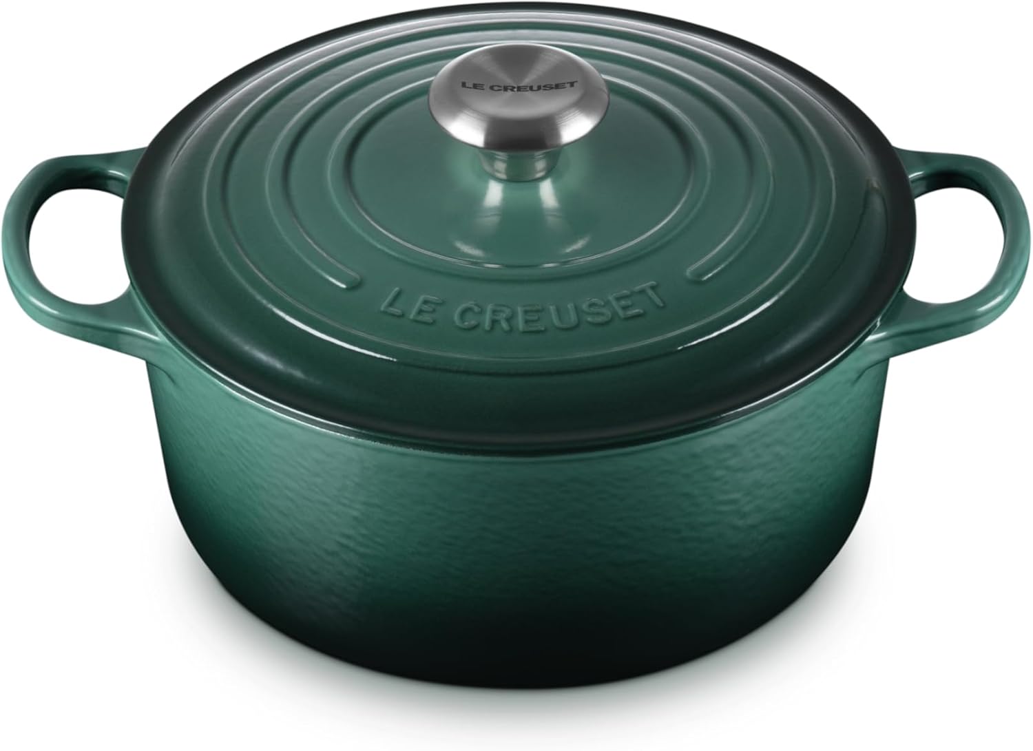 Análise prática da panela Le Creuset 24cm: durabilidade e desempenho em preparos cotidianos.