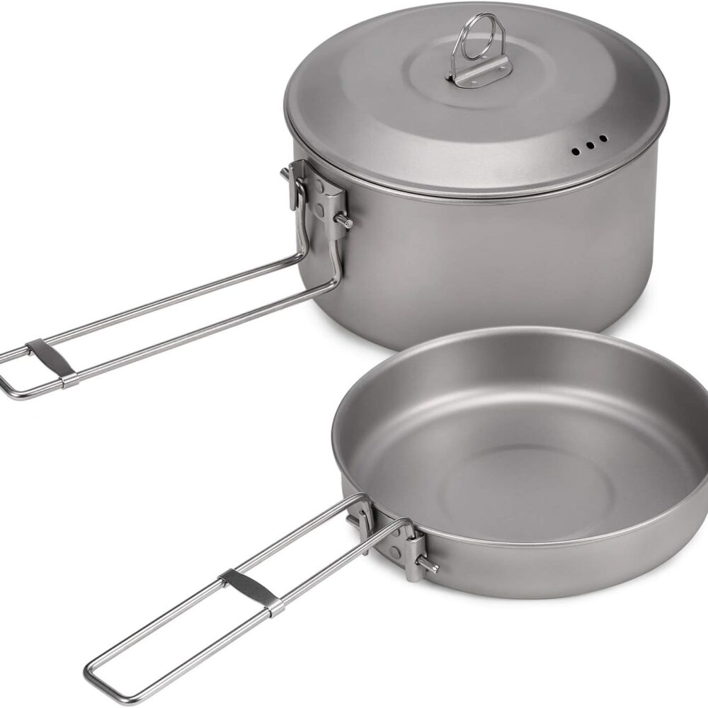 Análise prática do conjunto de panelas de camping em titânio: Durabilidade e desempenho no uso constante.