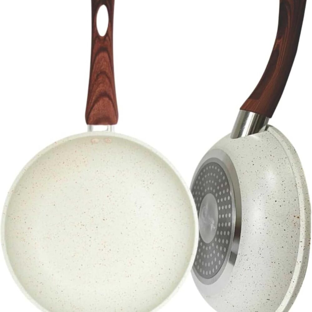 Análise prática da frigideira antiaderente de 24cm: desempenho e durabilidade no uso diário.