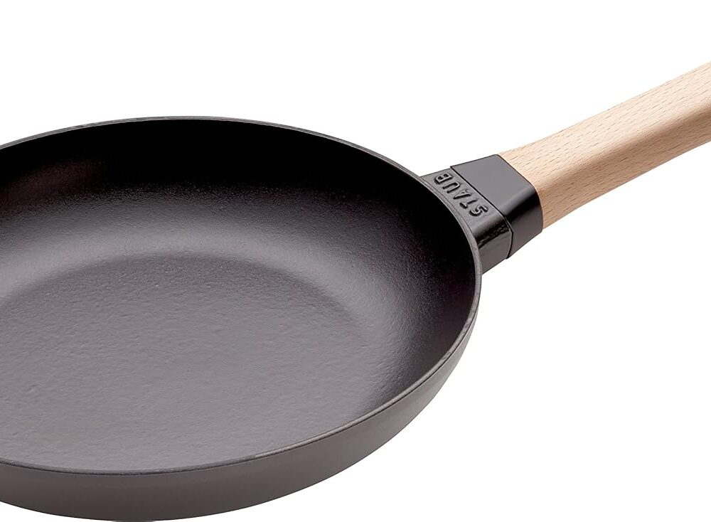 Análise prática do Staub Cárter de Ferro Fundido: durabilidade e funcionalidade em uso diário.