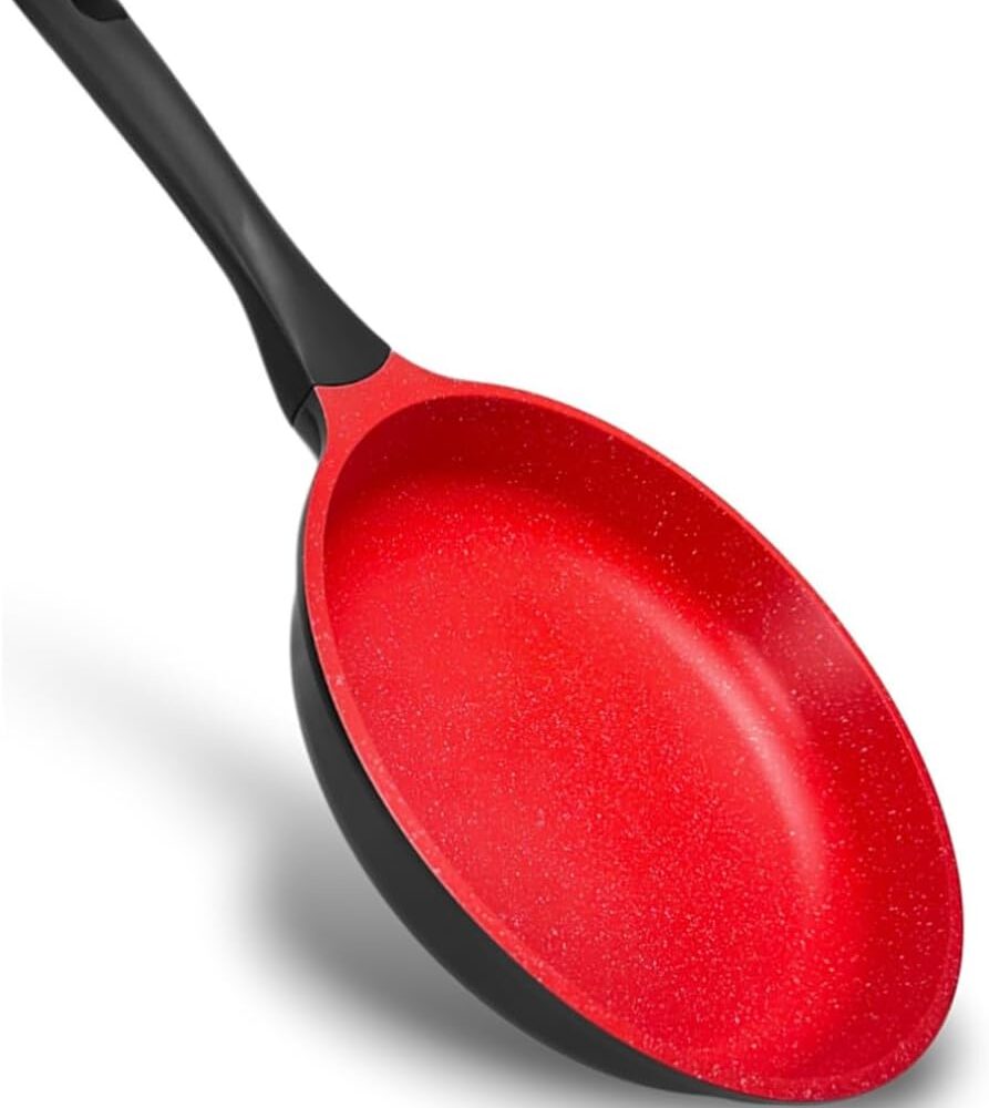 Análise prática da frigideira antiaderente 24cm: desempenho e durabilidade no uso diário.