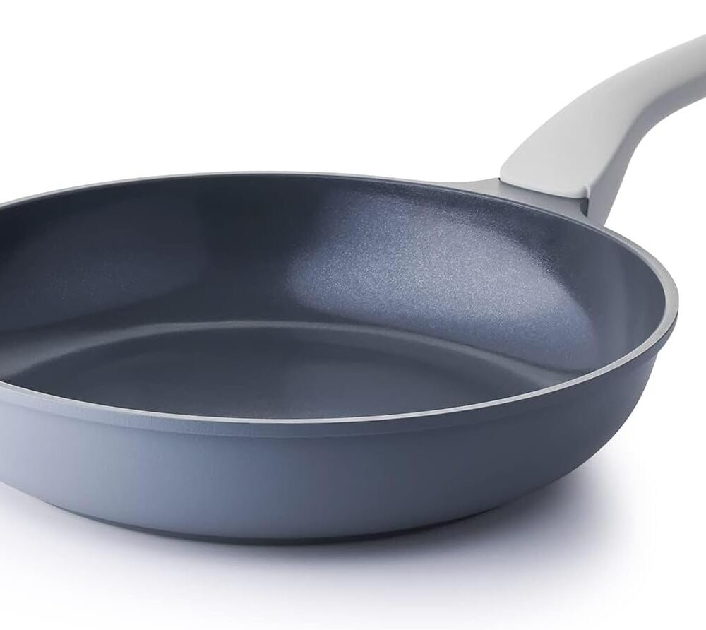 Análise prática da frigideira de cerâmica Prícpsis: desempenho e durabilidade no uso diário.